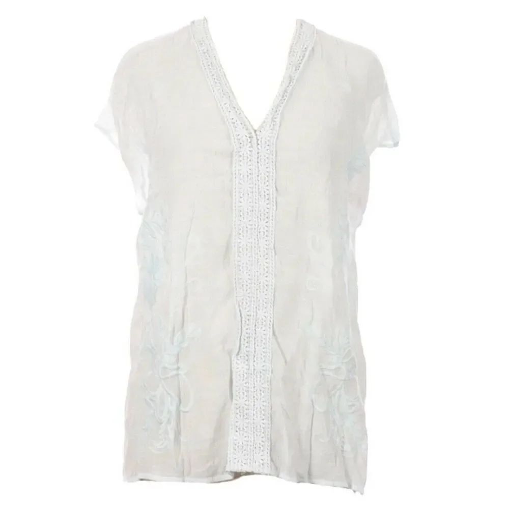 New Directions Embroidered Top Blue Short Sleeve L